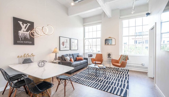 Downtown Cincinnati 2BR | Walk to Reds & Casino in Cincinnati