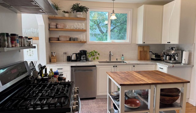 Downtown Mill Valley Vintage Spanish Villa with Beautiful Garden