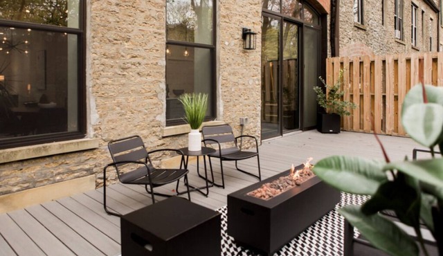 Eden's Edge- Luxury home 5 Minutes to Downtown, and steps to Eden Park!