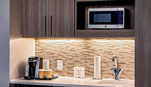 Element by Marriott Hampton Peninsula Town Center in Hampton