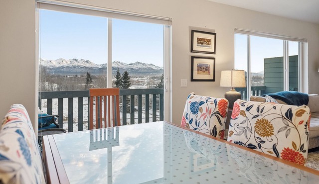 Entire townhome with stunning mountain and city views! Garage and fenced yard.