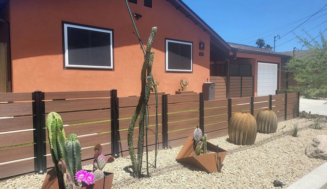 EV Charger, High-speed Internet, 3 Br 2 Bth stylish Dublin remodeled townhome.