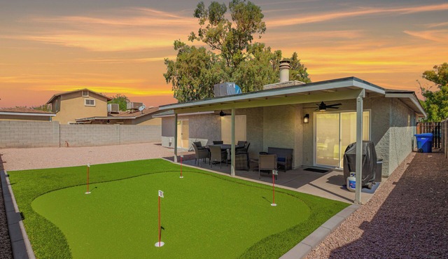 Extended Stay Ready – Spacious 3BR w/Private Backyard in Mesa
