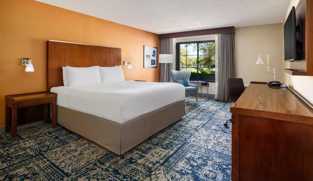 Four Points by Sheraton Pleasanton