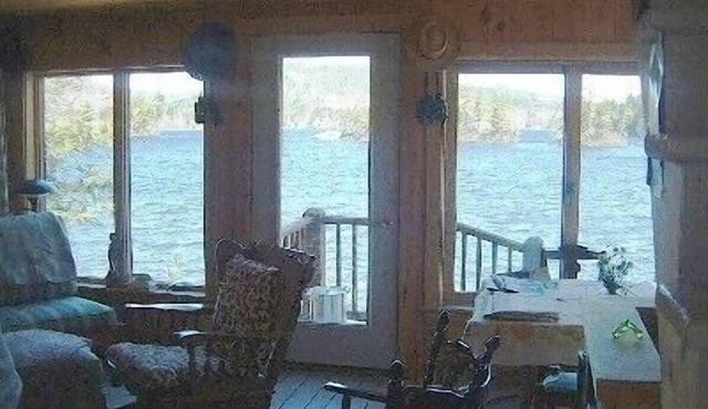 Four Season Vacation Camp Located Directly on North Pond