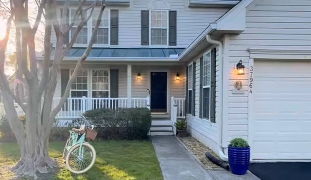 Free Daily Activities, Bikes,Grill, Pool&Tennis, BHChairs, 5 MINUTES from Beach!