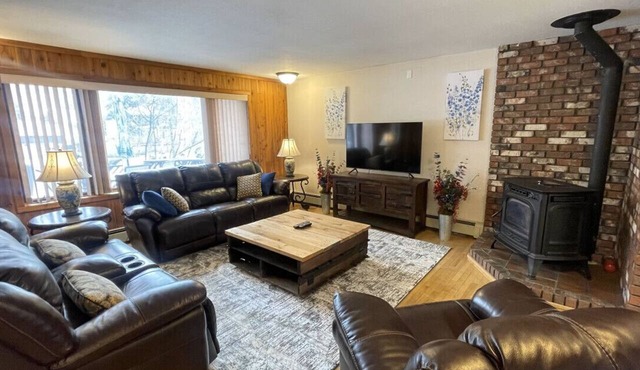 Frontier Lux 2 Bedroom