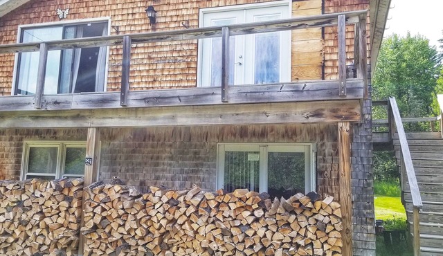 Fully Furnished, Sleeps 5, Directly On Snowmobile Trail, 90 days