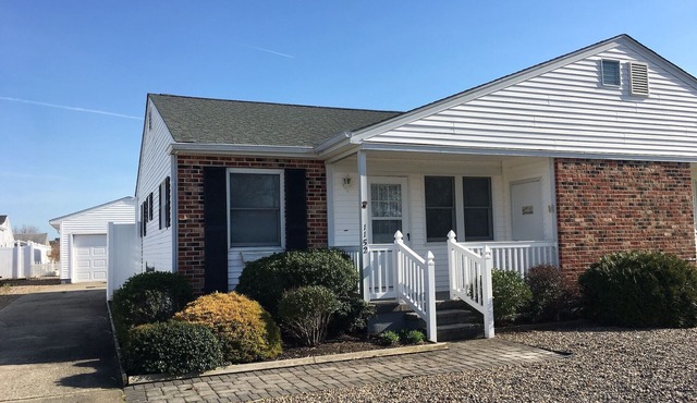 Fully Renovated 3 BR Available For 2026!