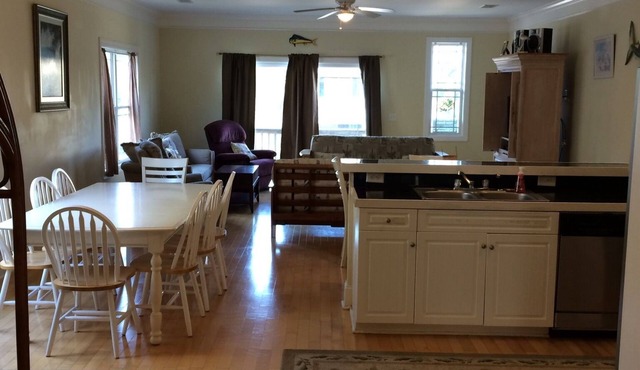 GCB exceptional oceanview-2 story, 4BR4.5BA Beach House, private pool, sleeps 14 in Murrells Inlet