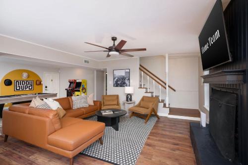 Giddy Up Getaway Pool, Hot Tub and Family Fun!