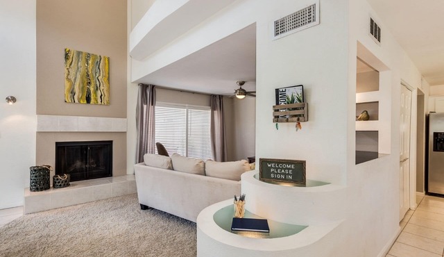 Golf Course Condo, Sleeps 9