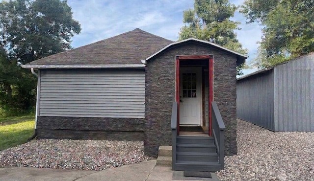 Gothic Manor. Private home. Whole house. 2-bedroom home with AC and laundry