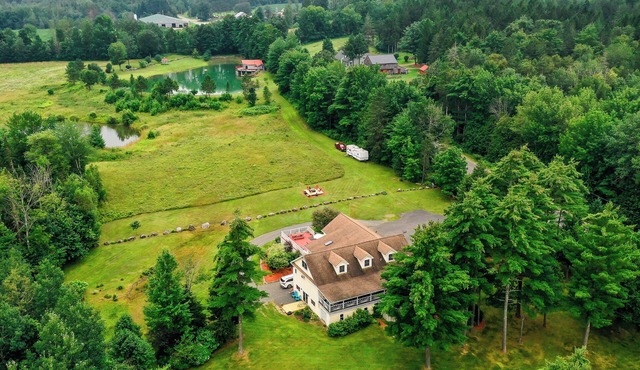 Great central location nestled within our family owned & operating tree farm.
