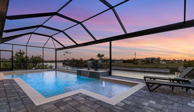 Gulf Access, Heated Saltwater Pool, Kayaks - Villa Sunset Lagoon
