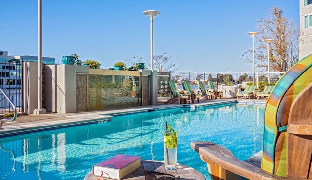 Haven of Serenity! 2 Relaxing Units, Pets Allowed, Onsite Pool