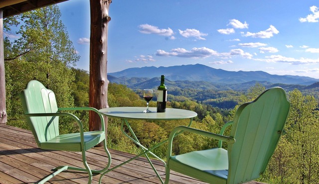 Hawks View House Stunning Views Architect's Unique Mountain Top Retreat