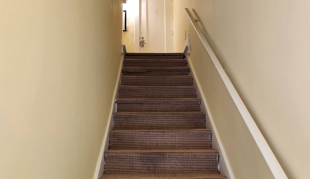 Heritage Hill Apartment with HVAC & Balcony in Grand Rapids