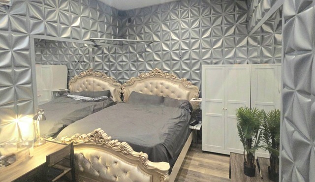 Hidden Gem Guesthouse in Vallejo with Spa and Outdoor Kitchen