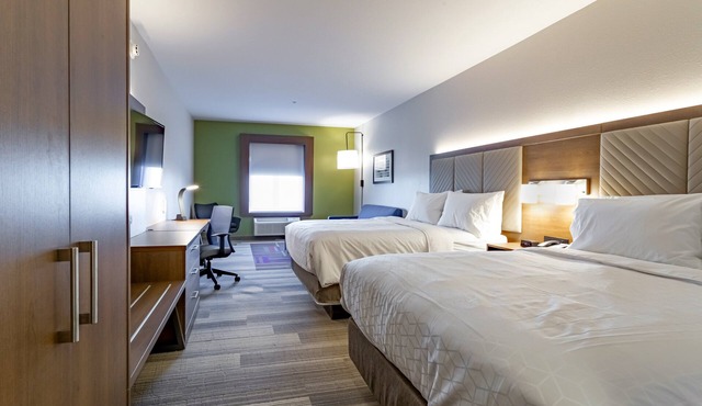 Holiday Inn Express & Suites Columbus - Worthington by IHG