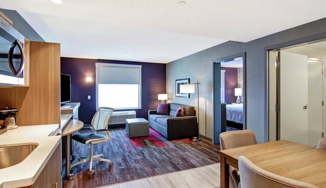 Home2 Suites by Hilton Edmonton South in Edmonton