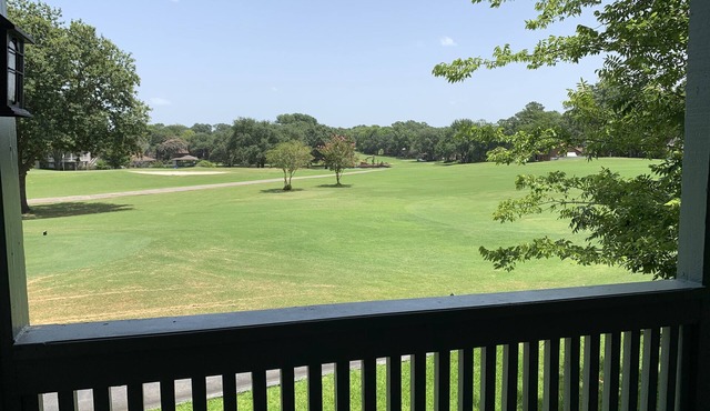 House on golf course on Lake Conroe. Near clubhouse