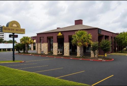 Howdy Hotel