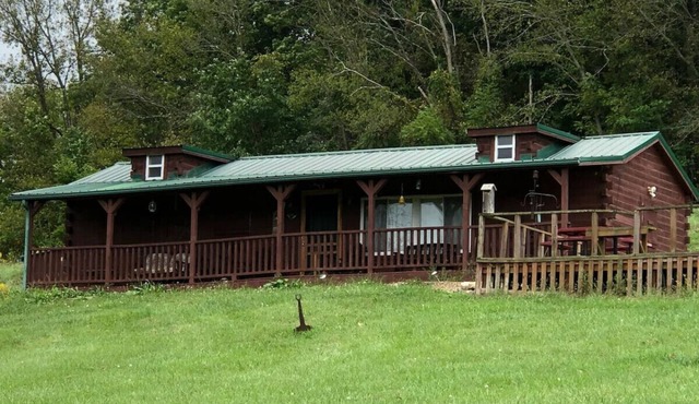 Hunting Cabin 65AC Zanesville Muskingum AEP WIFI&CELL SVC!