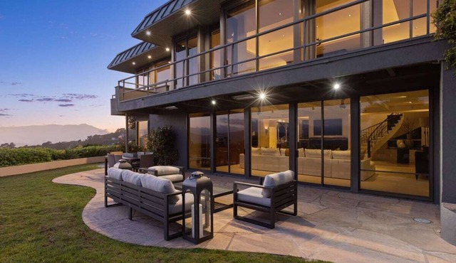 Iconic Golden Gate Bridge Estate