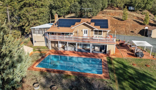 Jackson Escape w/Hot Tub & Mtn Views!