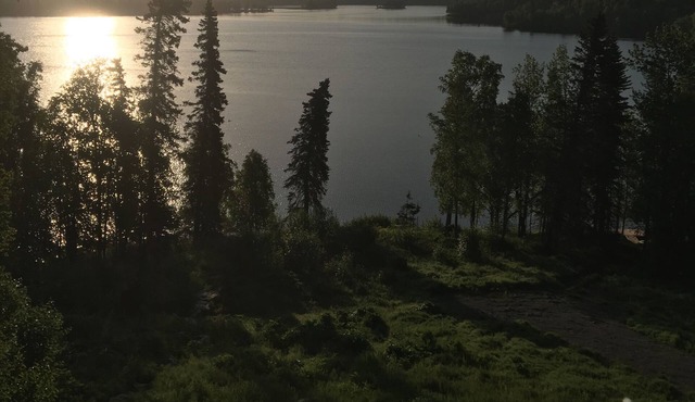 Lakefront Getaway