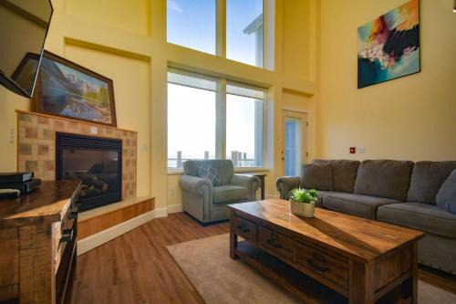 Lakeshore Lodging Lodge 713