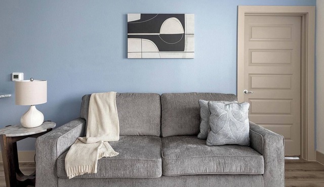 Landing | Amazing 2BD, Courtyard, Yoga Studio