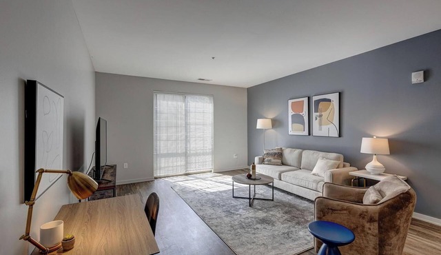 Landing | Modern 1BD, Yoga Studio, Gym