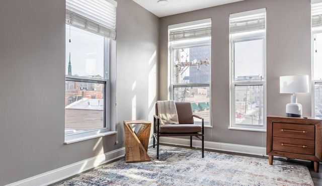 Landing | Spectacular Studio, Clubhouse