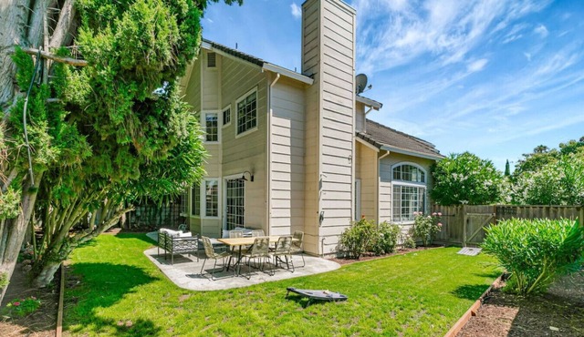 Large Fremont Family Escape 4BR
