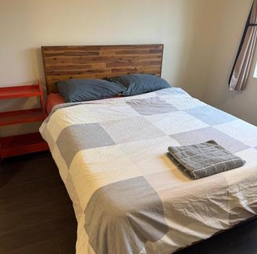 Large Private Room Near Meta & Tech Hubs