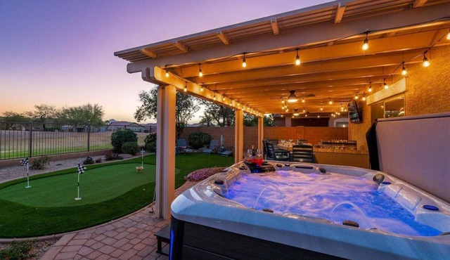 Las Colinas Golf Course! Putting Green, Hot Tub, Outdoor Kitchen & TV!