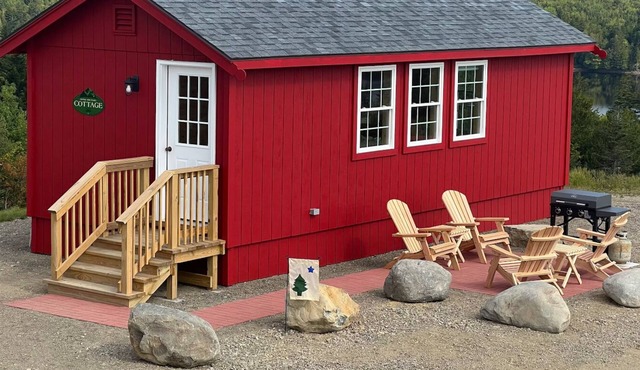 Little Mountain Cottage in Whiting Maine.