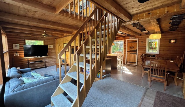 Log cabin in Girdwood