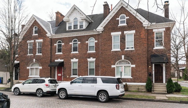 Luxe Historic German Village Gem. Walk to Schiller Park + Near Downtown & OSU