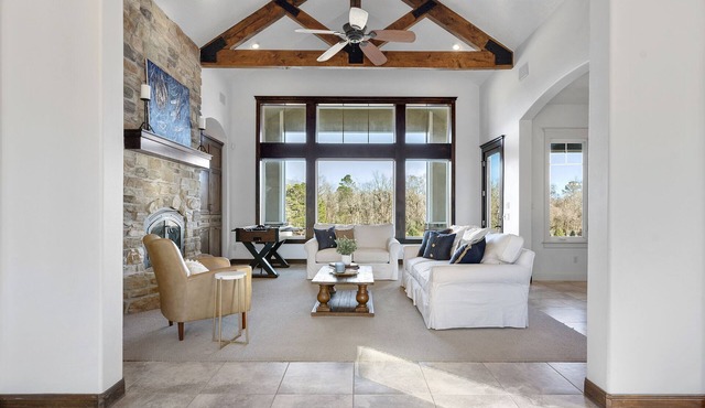 LUXURY home 2 mins to Lake Conroe! Heated Pool, Stocked Ponds, Cute Pygmy Goats