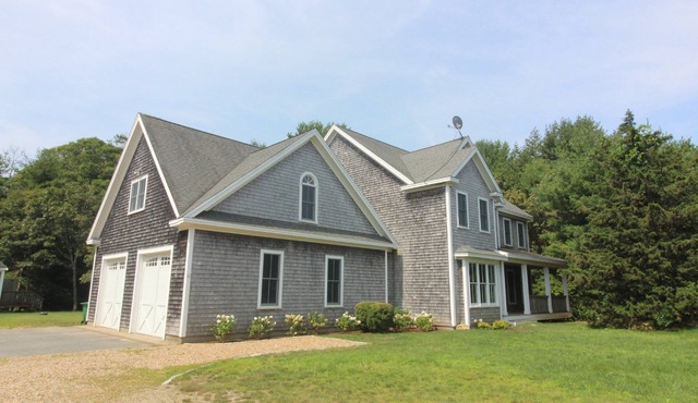 Main House located on quiet cul-de-sac near town and walking trails to the water
