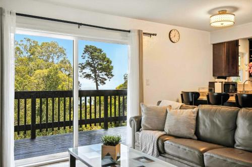 Marbella Lane - 3BR Penthouse Executive Suite, SFO, Parking