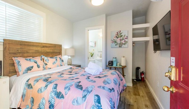 #Marbella Lane - MiniGuest House 11-Min to Levi's