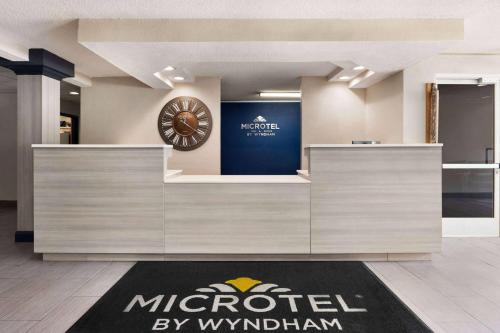 Microtel Inn & Suites by Wyndham Florence/Cincinnati Airpo