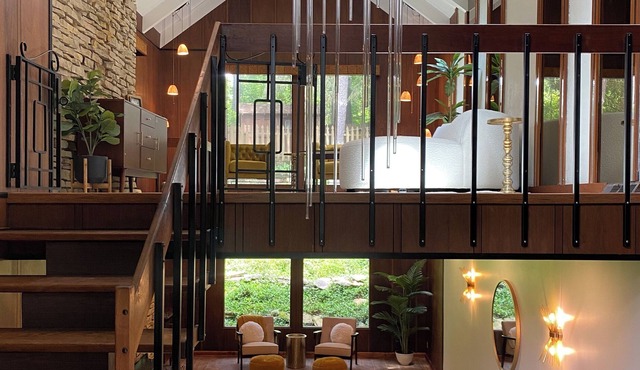 Mid Century 70s Retro Retreat