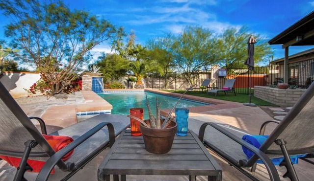 Mid century oasis with beautiful surroundings+ Tesla charger available