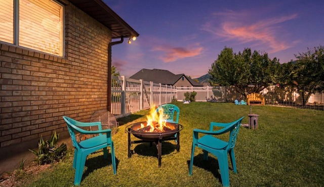 Mini-farm with separate yard in Spanish Fork, extended driveway for toys!