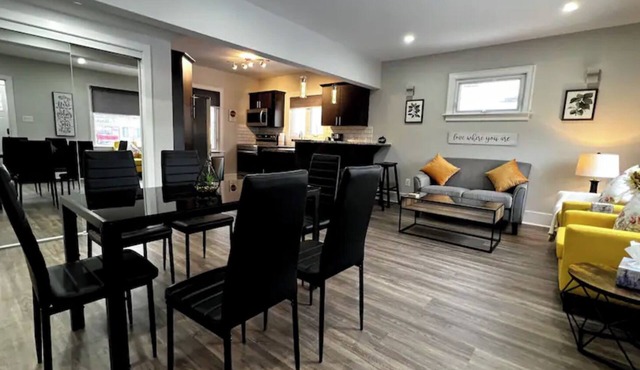 Modern remodeling 2-storey home in thunder bay